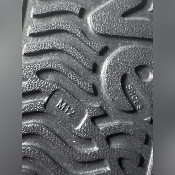 NATIVE Shoes Disney Parks Mickey Mouse UNISEX Adult Mens 12 Womens 14 - Picture 7 of 16